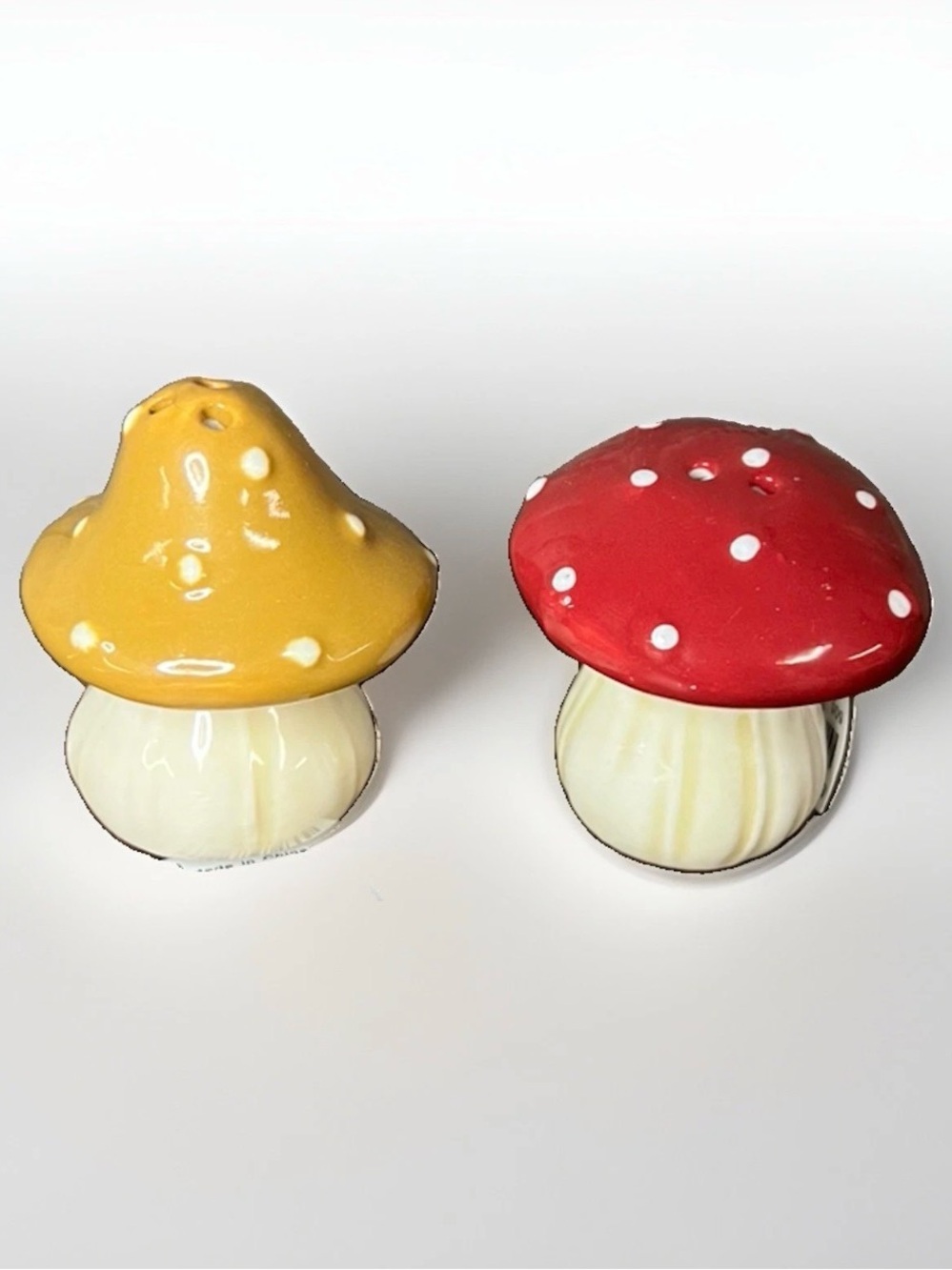 NWT Ceramic Mushroom Salt and Pepper Shakers - Red & Mustard